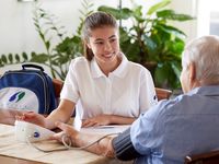 Stärkere Nachfrage nach Pflegeleistungen im Jahr 2016.