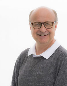 Dr. Daniel Dürst